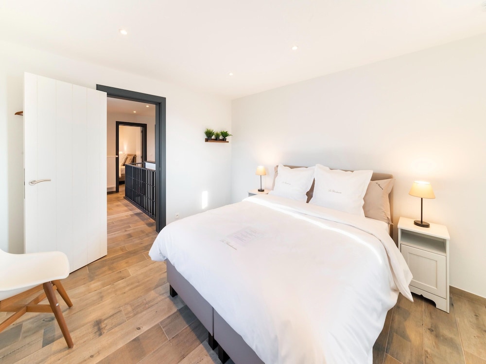 Stylish Home in Petit-thier