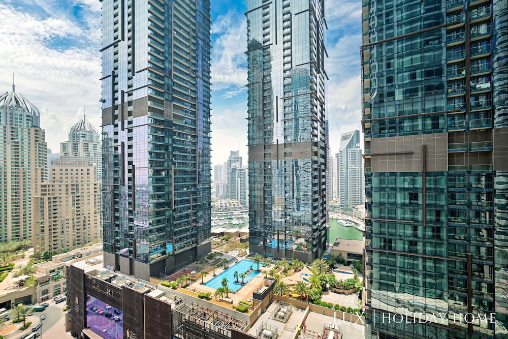 LUX The Dubai Marina View Suite