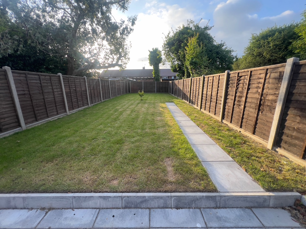 3 Bedroom House Oakwood Retreat in Dunstable