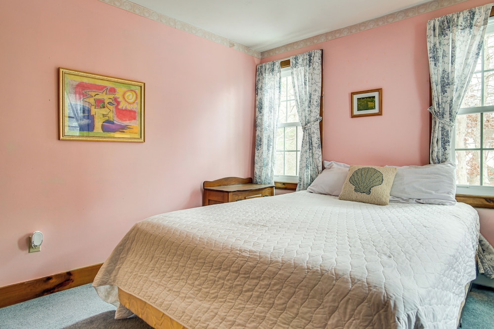 3 Mi to Beaches & Golfing: Family Gem in Cotuit, photo 17