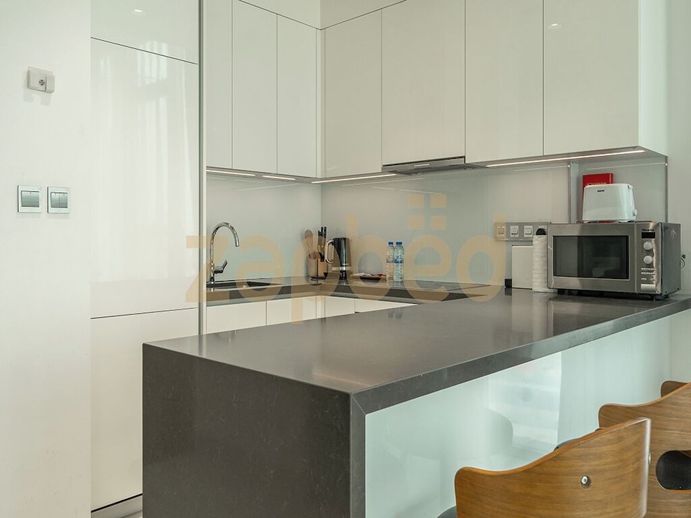 Zapbed-1 BR in District One Residence 16