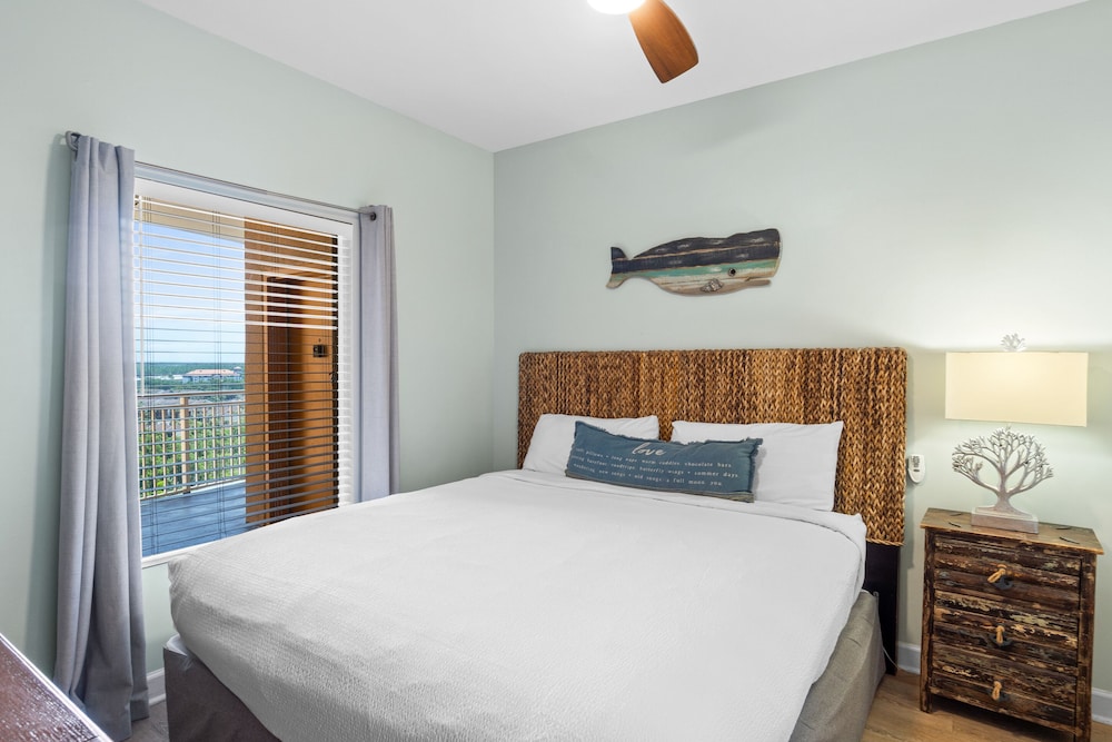 Splash Beach Resort by Panhandle Getaways