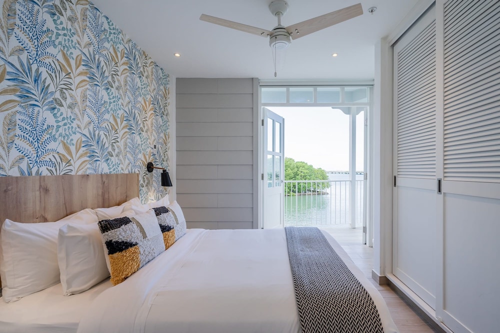 w Fantastic 1BR w Modern Balcony in Panama