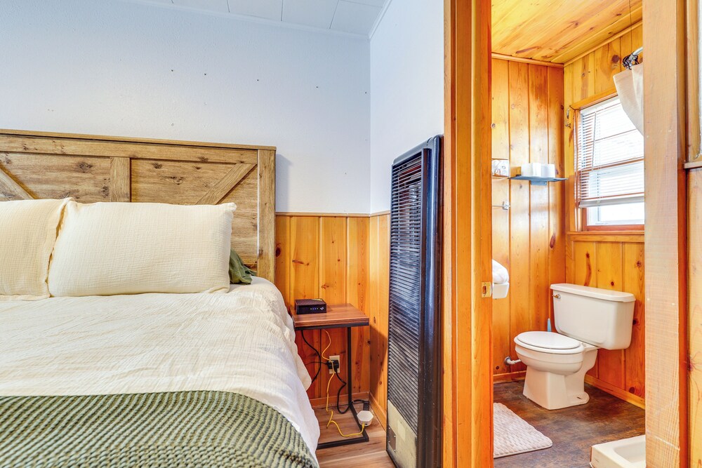 2 Mi to Black Hills Natl Forest: Convenient Pad!