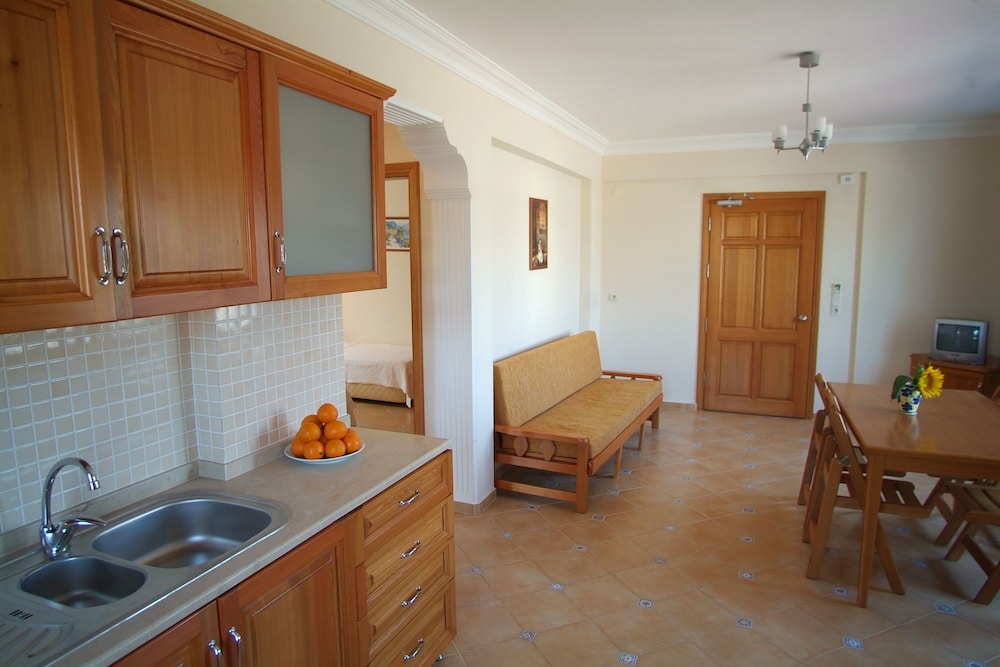 Sea Breeze Otel & Daireler - Image 25