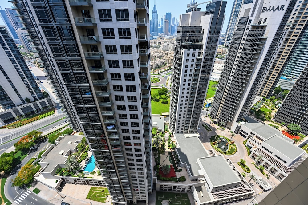 Elite Downtown Residence 2