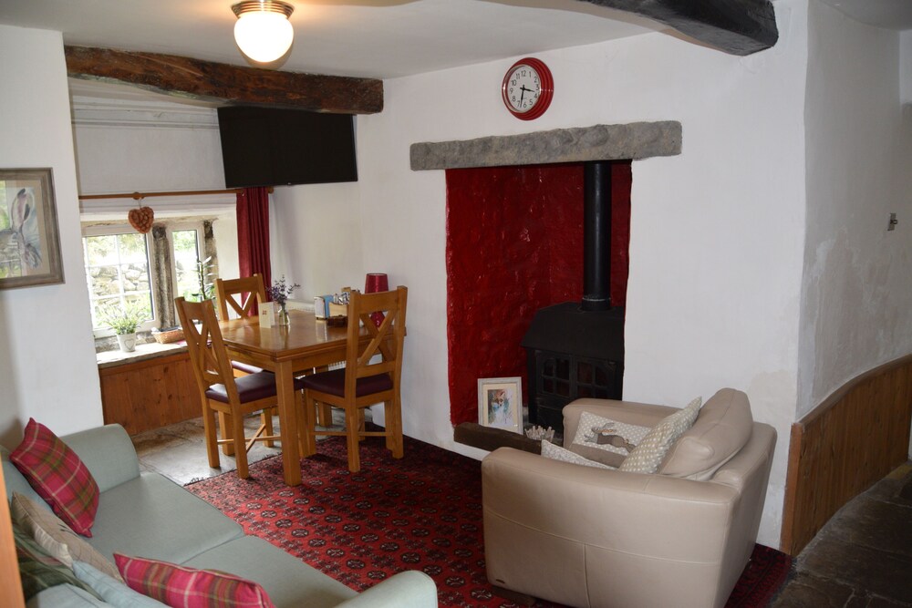 Sweetbriar Cottage B&B and Camping