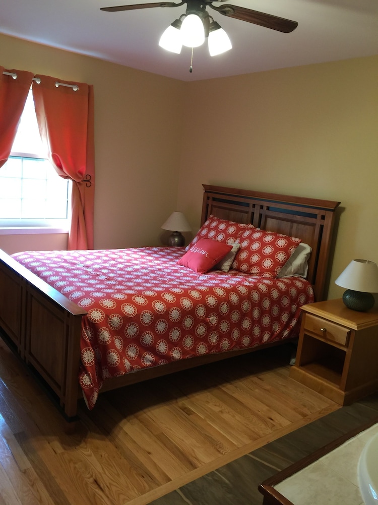 Dreamweavers Cottages and Vacation Homes