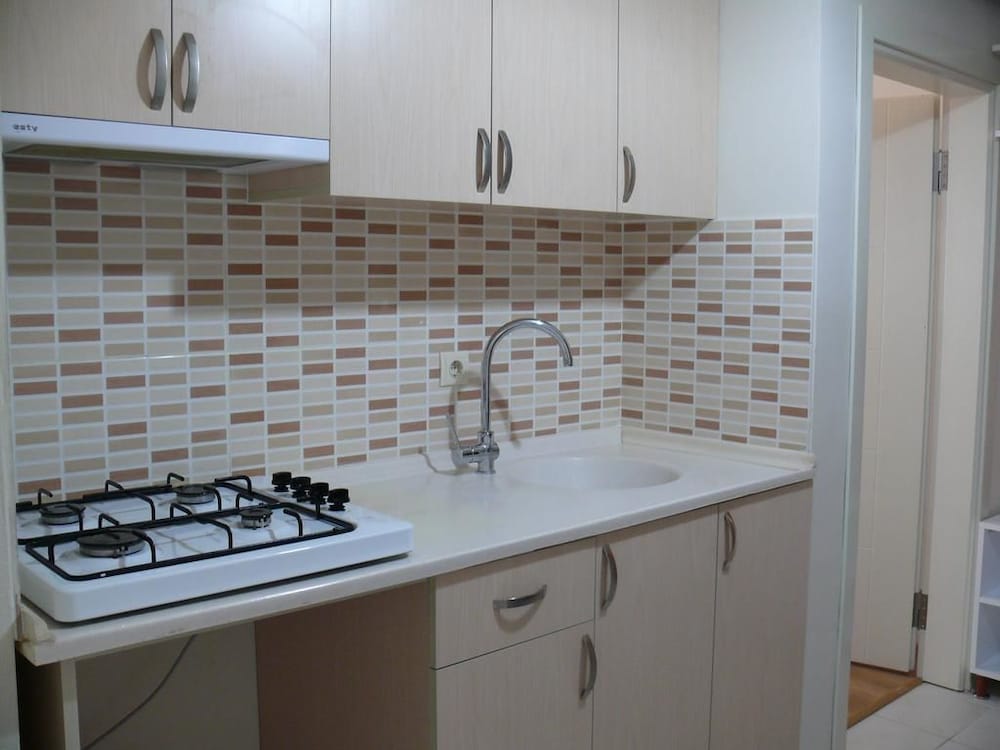 Gun Apart en Trabzon — kitchen