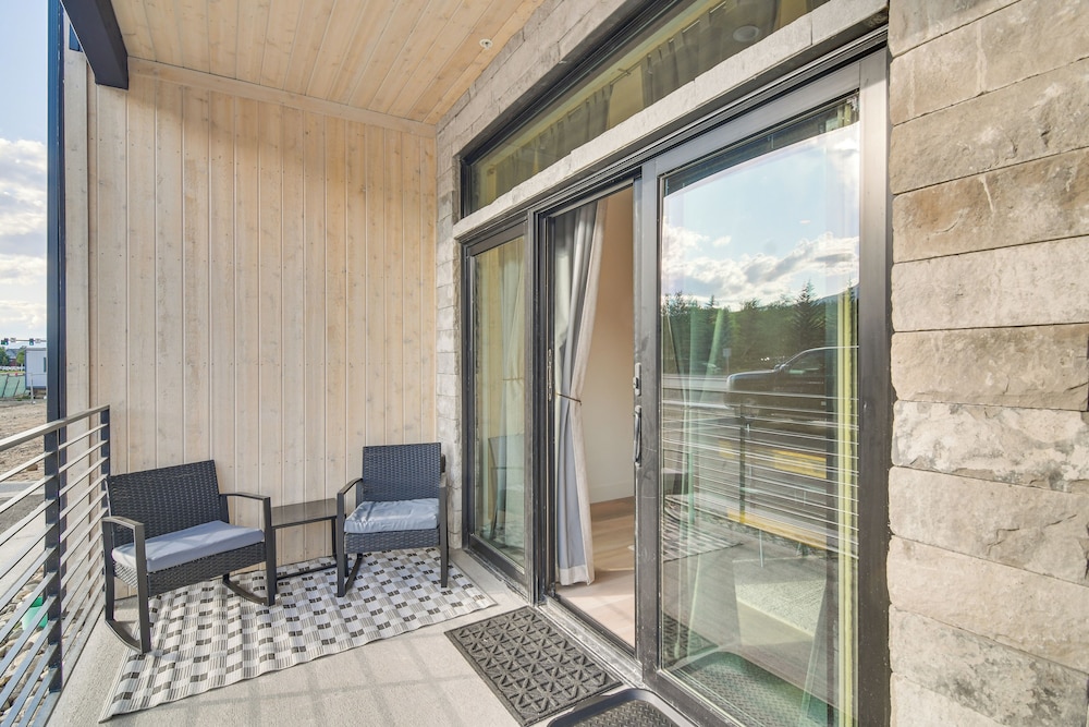 3 Mi to Lake Dillon: Condo Near Shops & Eats!