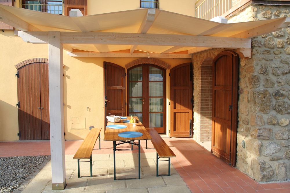 Photo 43