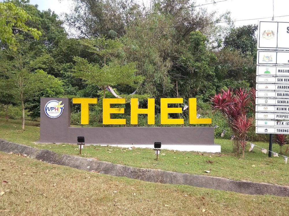 Tehel Farmhouse