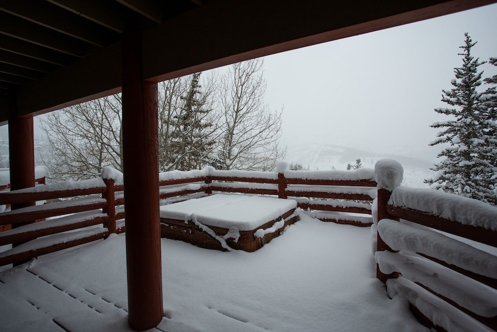 Enclave at Deer Valley Resort - Three Bedroom Condo with Hot Tub #1 3 Condo
