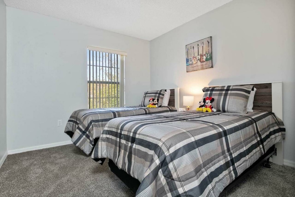 Quiet Resort 3BR Nature Walk 20min to Disney