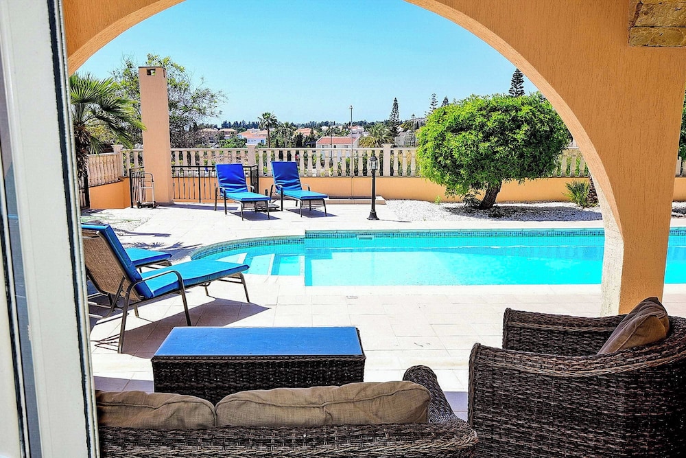 Villa Golden Coral