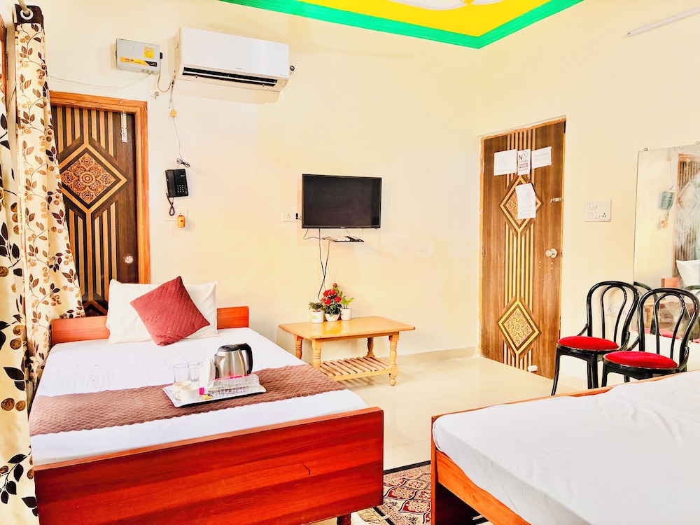 Shivanya guest house