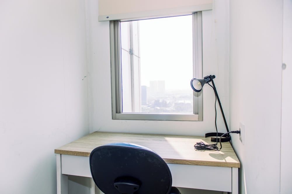 Comfort and Tidy Studio Apartment Springwood Residence Tangerang