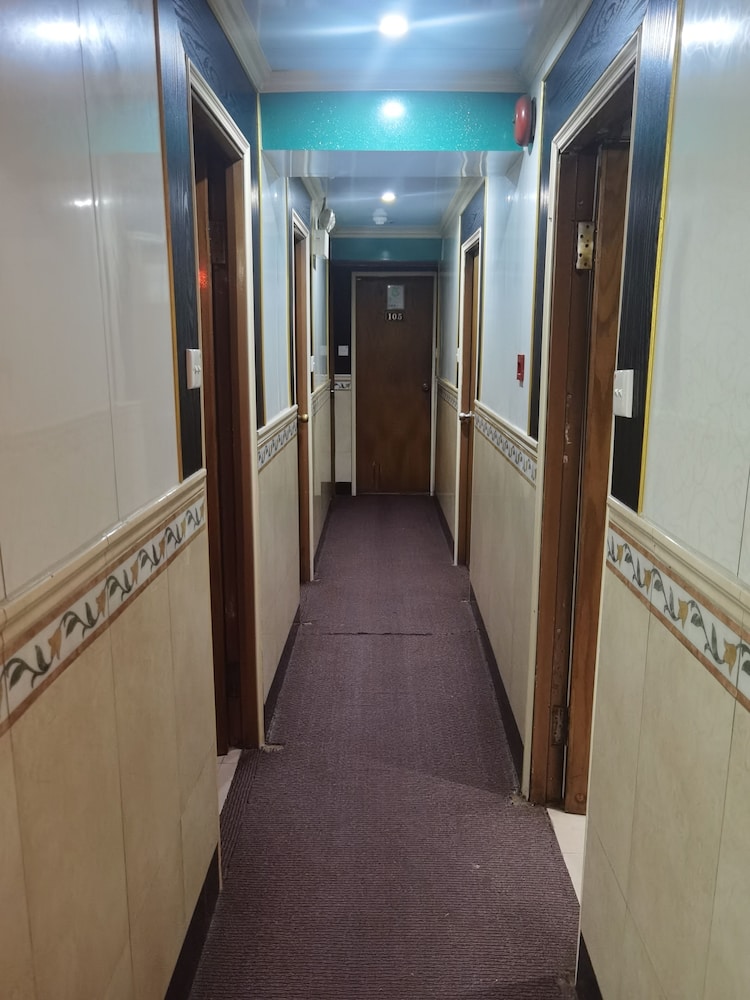 spanish hostel, photo 12