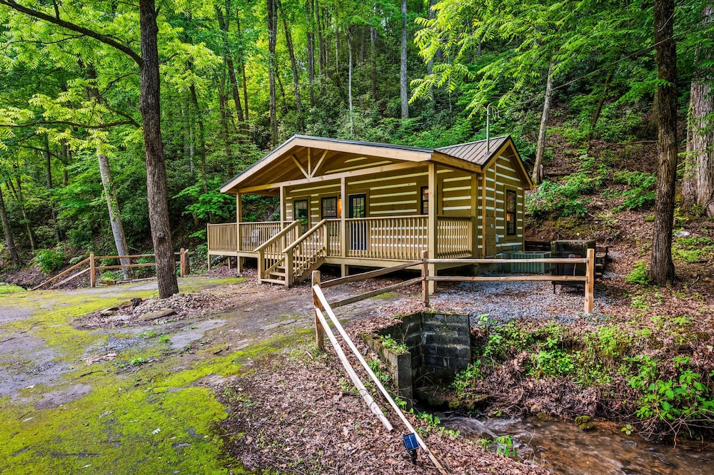 Gburg Pet-friendly Studio Cabin 5 Firepit Games