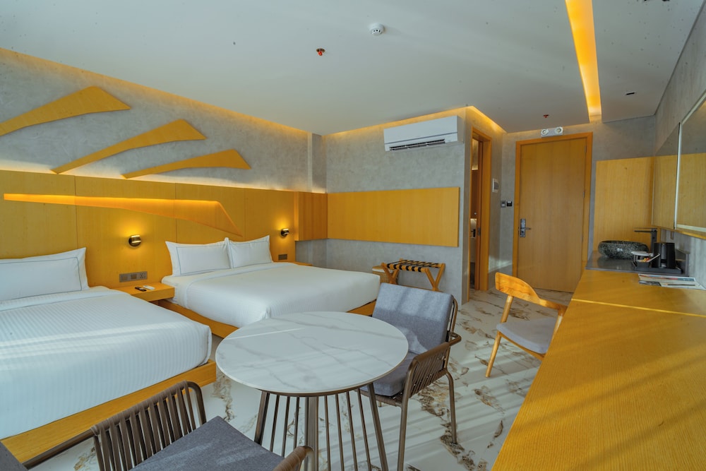 The Hotel Elizabeth Resort and Villas