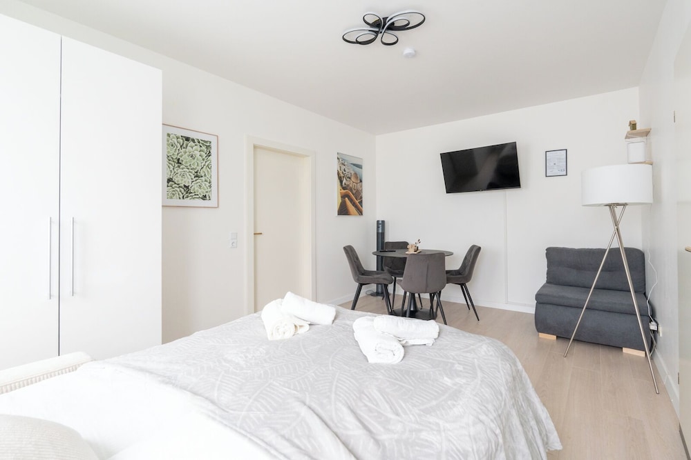 COY Apartments Steyr - Work & Relaxation