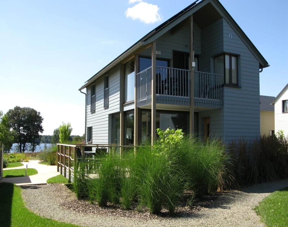 Elegant Villa for 8 Guests