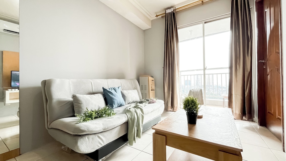 2Br Near Grand Serpong Mall At Apartment Great Western