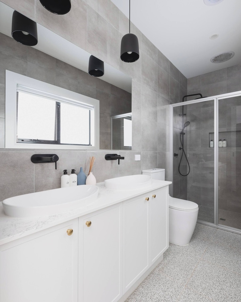 1 Beach House - Award-winning Luxury Smart Home
