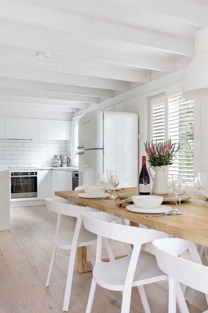 The Coast Country Cottage