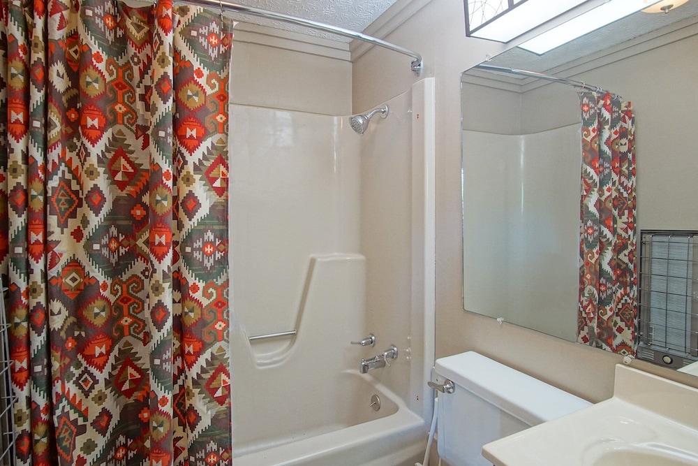 Fall Retreat Hutch 6 Slope Side 5BR on Cupp Run