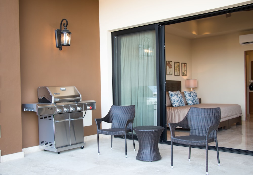 Quivira Los Cabos Condos & Homes - Vacation Rentals