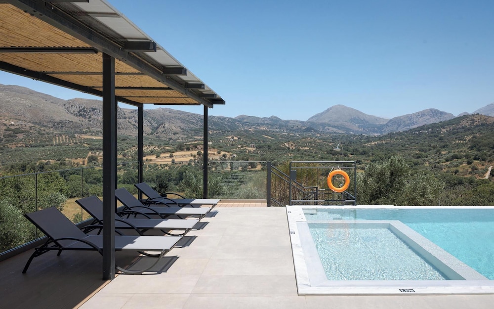 Kourtaliotis Villa Crete