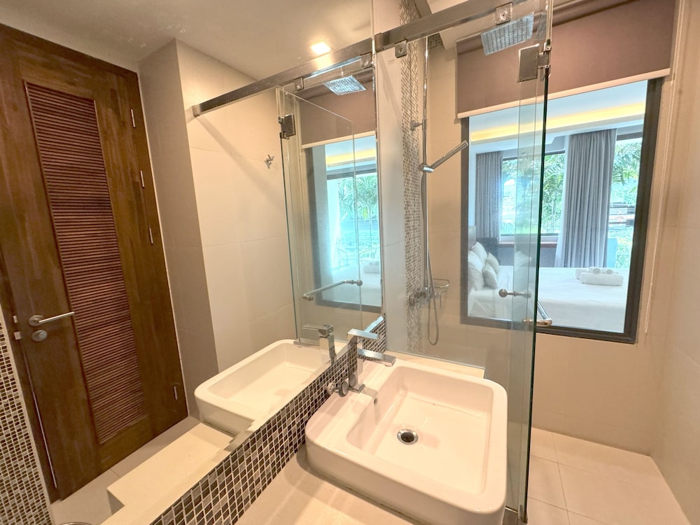 Studio with washer and WiFi in Rawai view 4