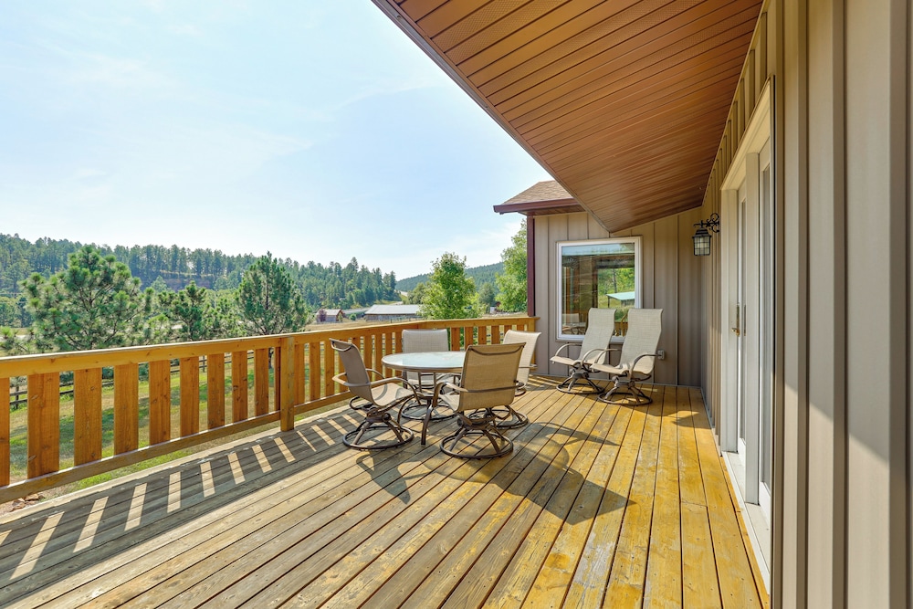 'hayward Valley House' Black Hills Family Retreat