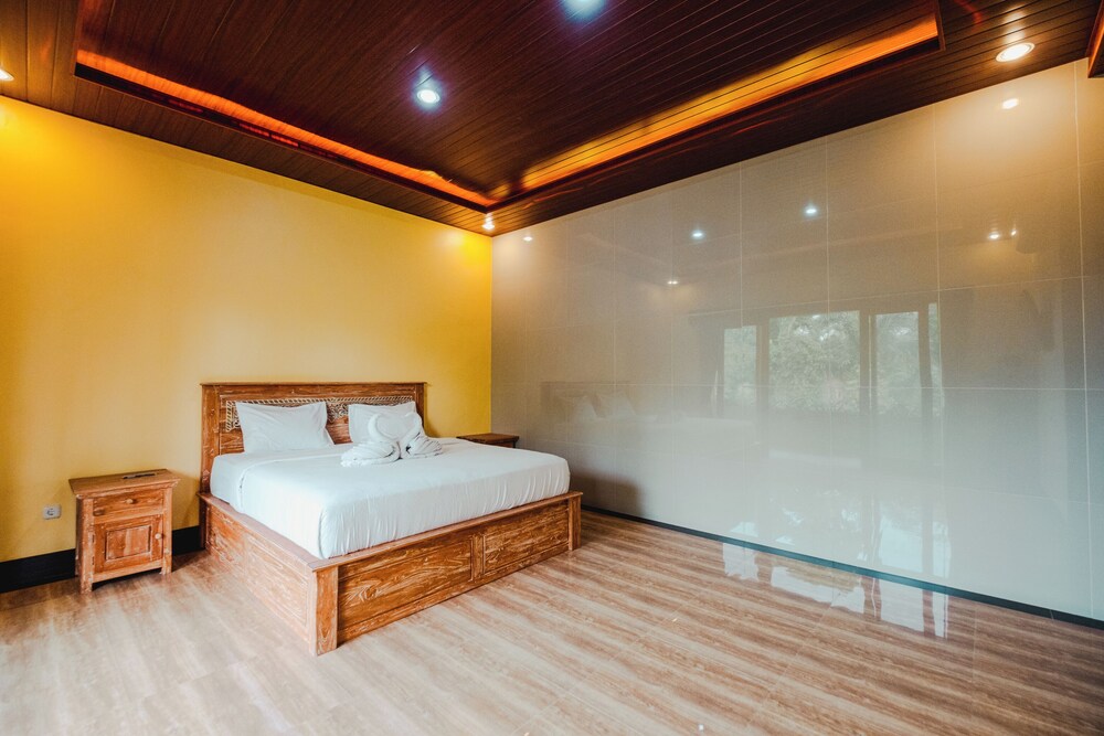Tutde Guest House