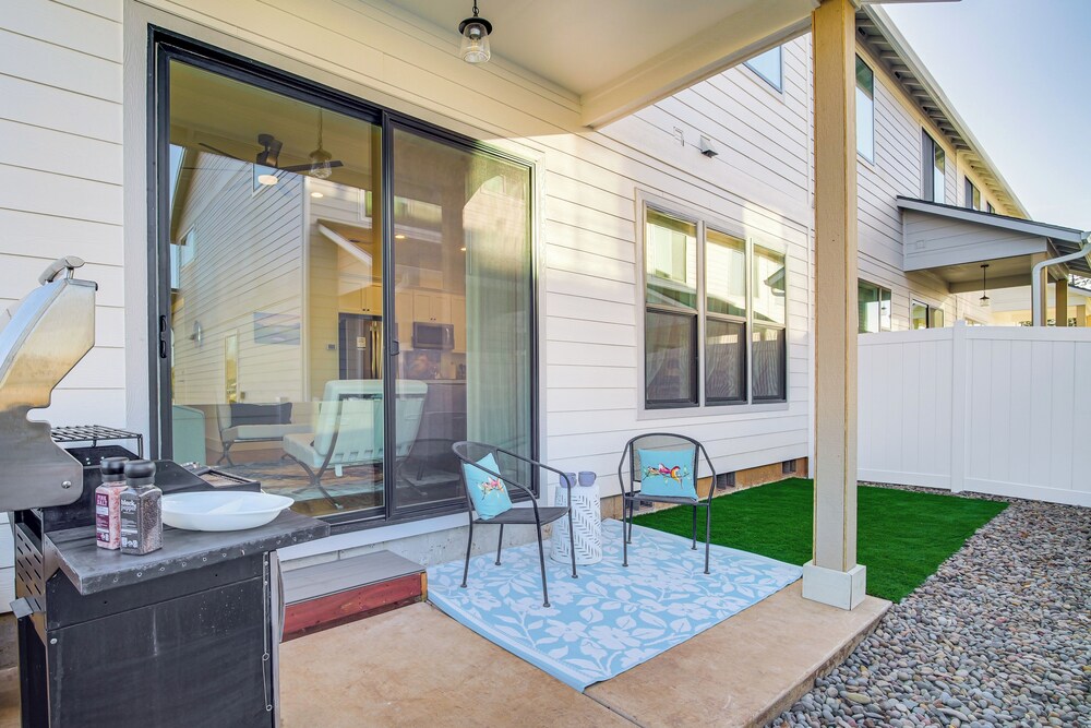Eagle Point Golf Retreat: Pool Access + Patio!