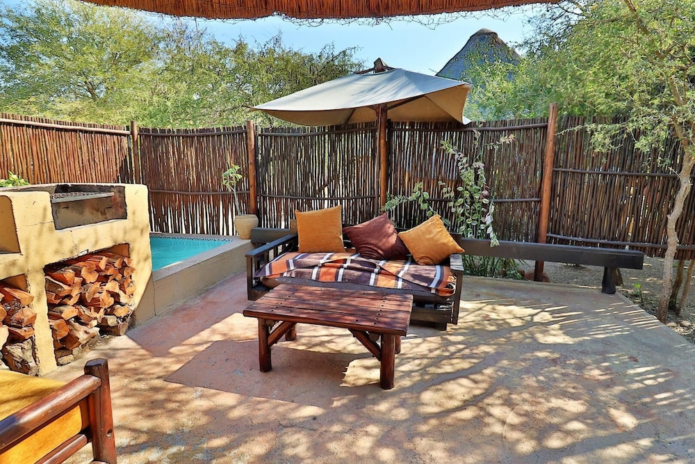 Manzini Swazi King Chalets