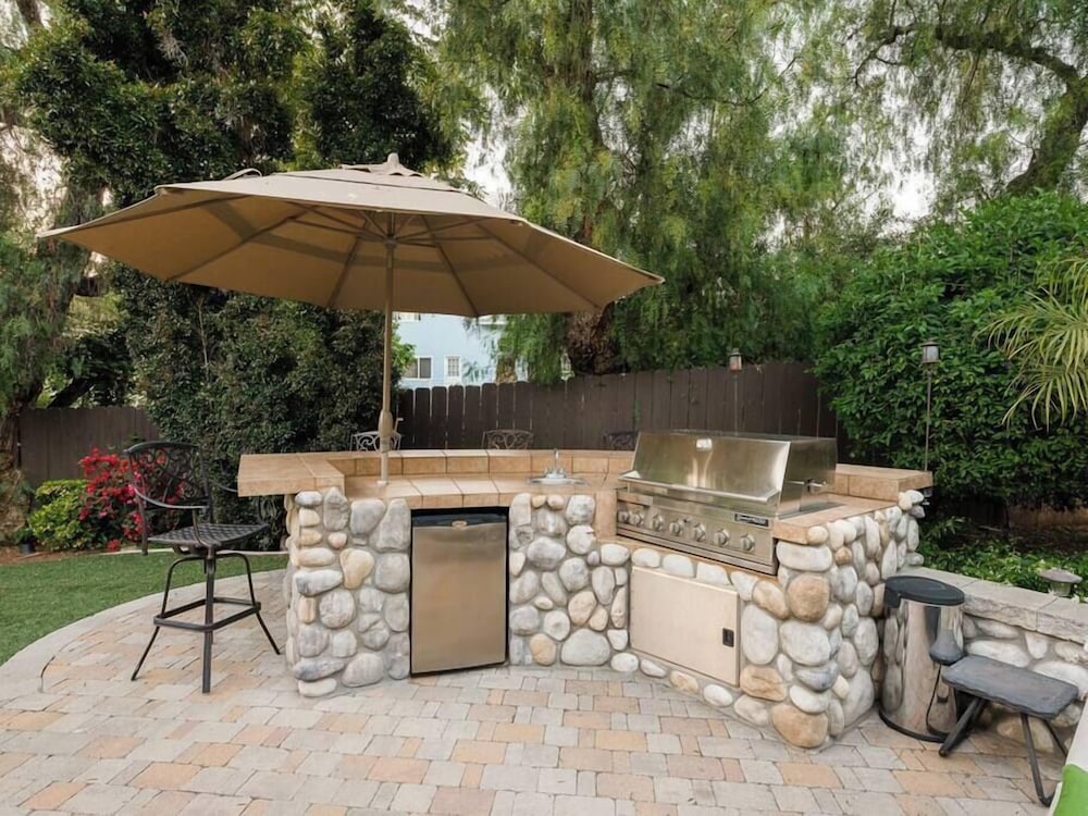 Luxury 5br 3 5ba w Pool Hot Tub