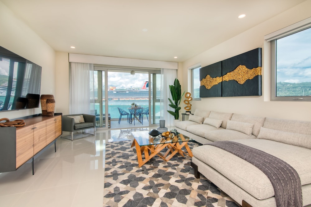 Luxury Oceanside Retreat at Soleil Residences