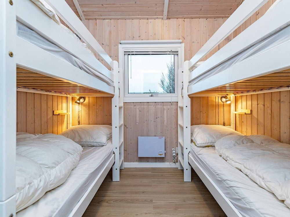 10 Person Holiday Home in Lokken view 4