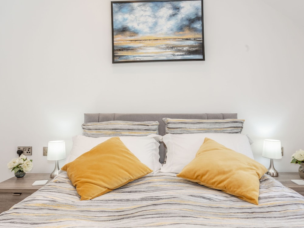 Pogles Wood Cottage
