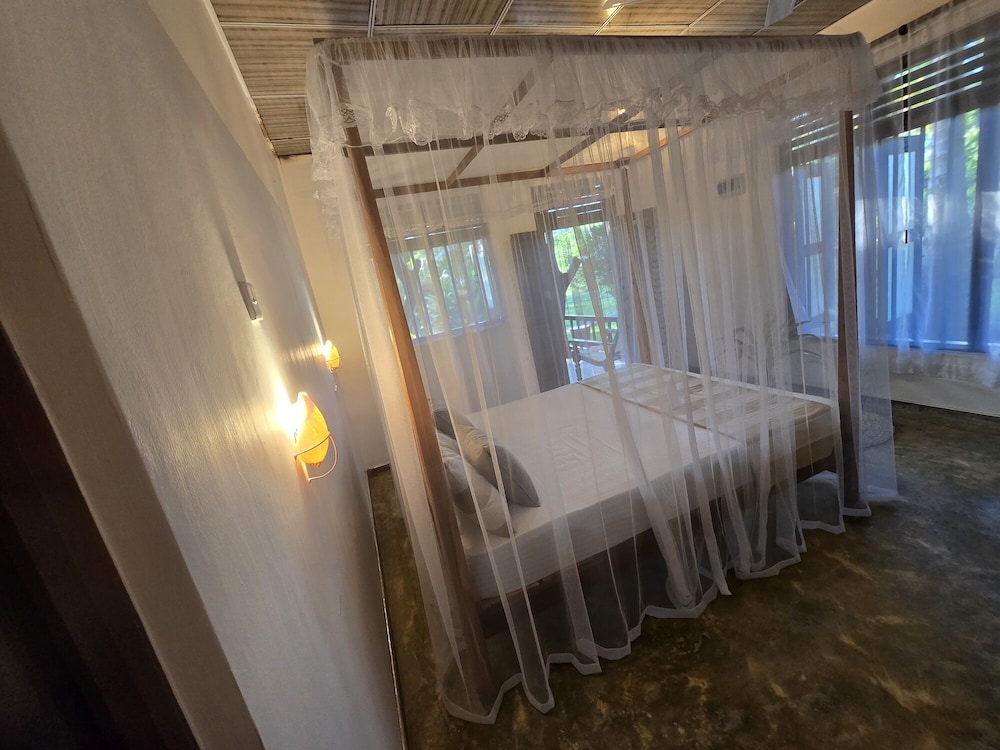 Ginger Harmony Guesthause and Café