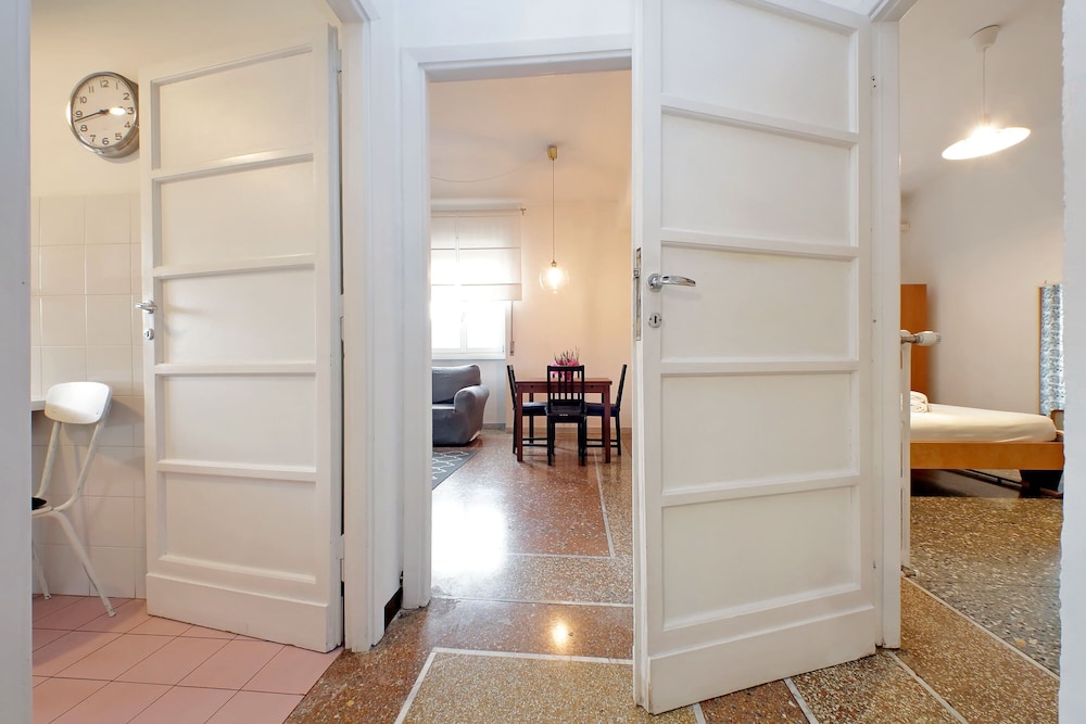 4bnb - Pigneto Apartment