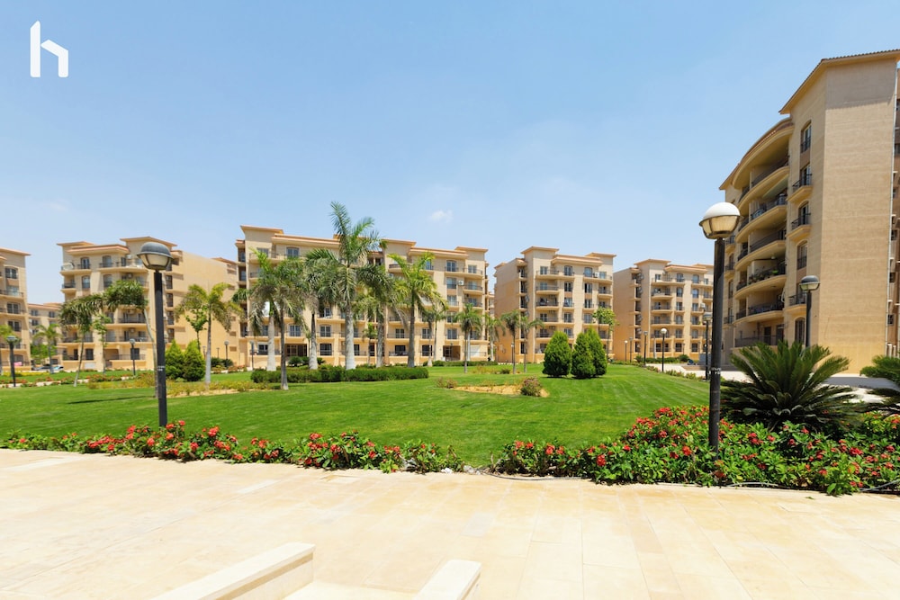 Family stay Apartment in Rehab city