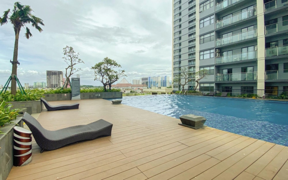 Nice and Comfortable 2BR Apartment at Daan Mogot City