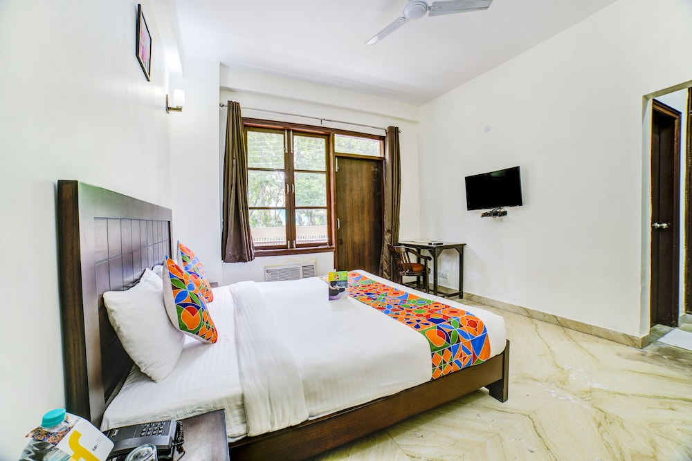 FabHotel Primero MGF