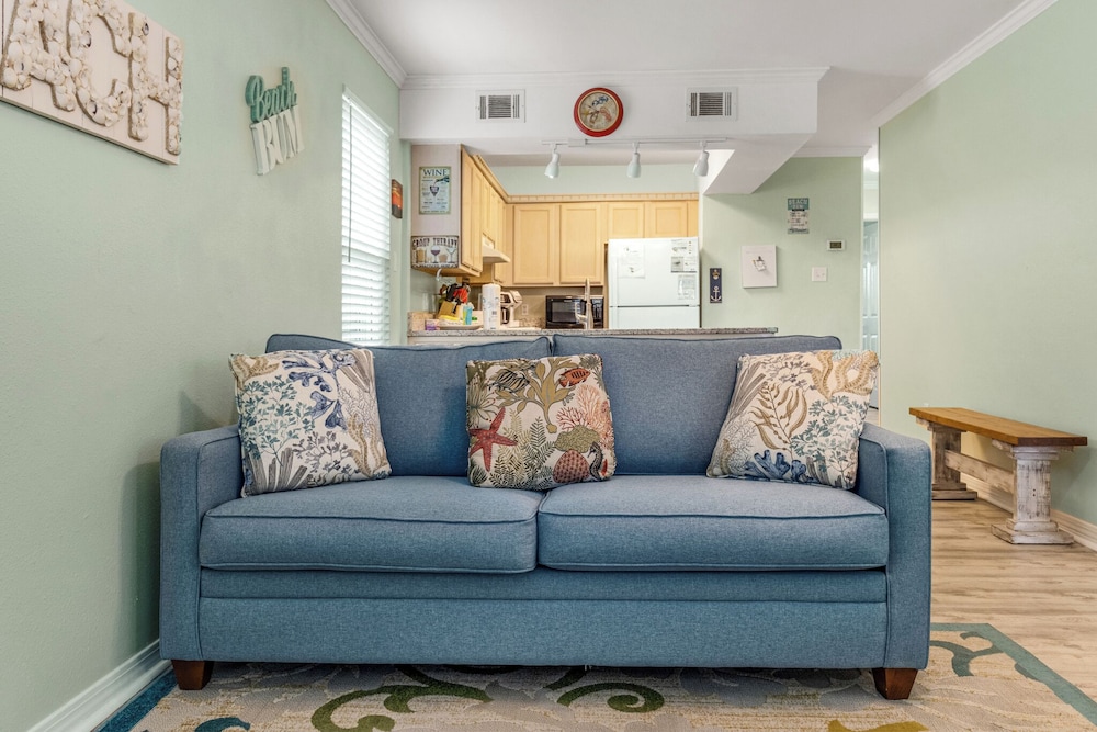 Beach Bum by Southern Vacation Rentals