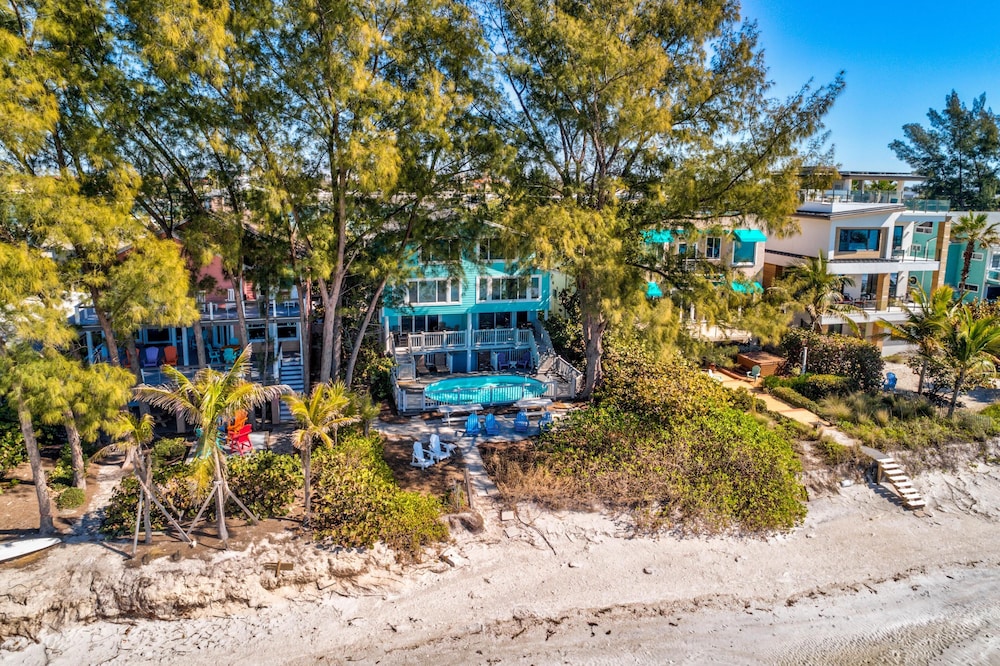 Serenity By The Sea - Beach House