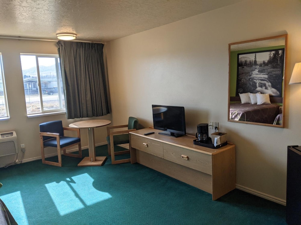 Horizon Hotel, Bilde 35