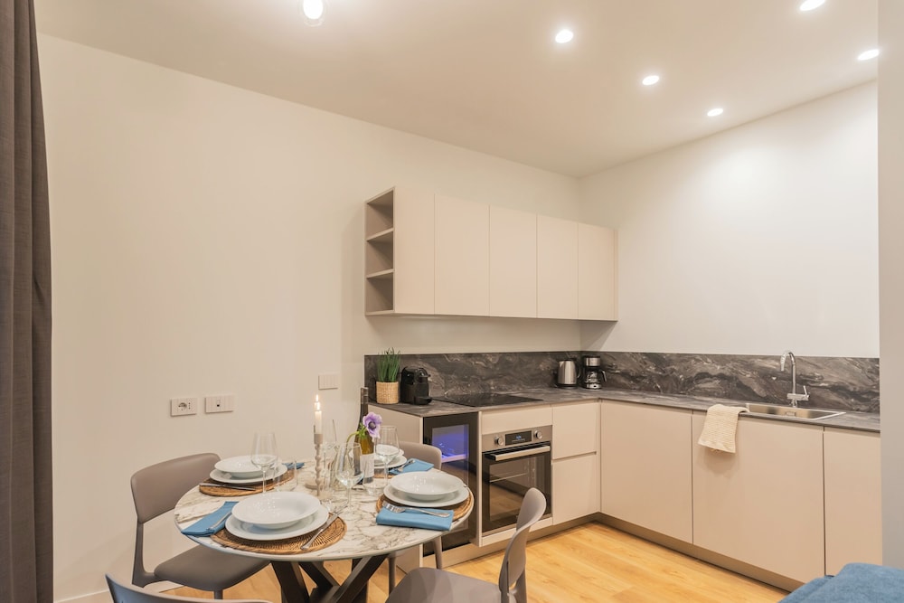 Rezia Apartments by Rent all Como